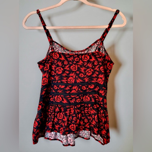 Marc By Marc Jacobs Red and Black Floral Top - Picture 2 of 5